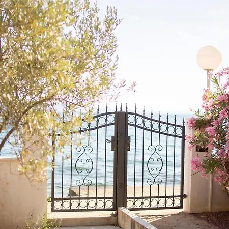 House By The Sea Vigo Zadar